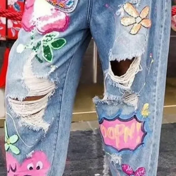 NWT Embellished Ripped Blue Boyfriend Jeans - Picture 10 of 10